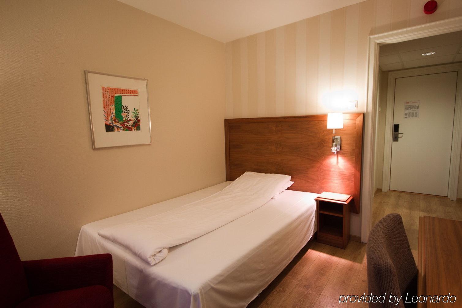 Thon Partner Hotel Backlund Levanger Exterior photo
