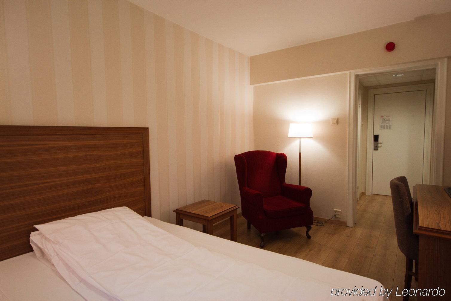 Thon Partner Hotel Backlund Levanger Exterior photo